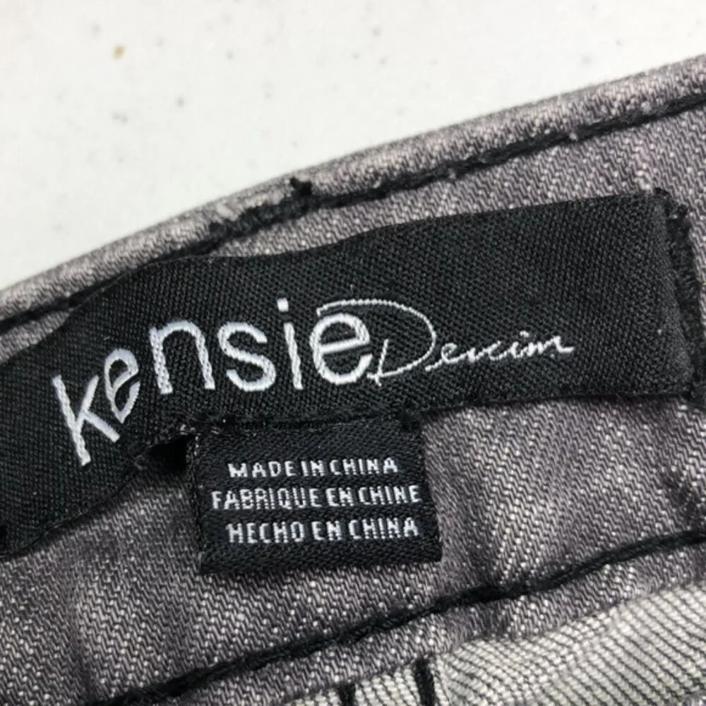 KENSIE GRAY JENNIFER STRAIGHT LEG JEANS 30x32 ⭐️